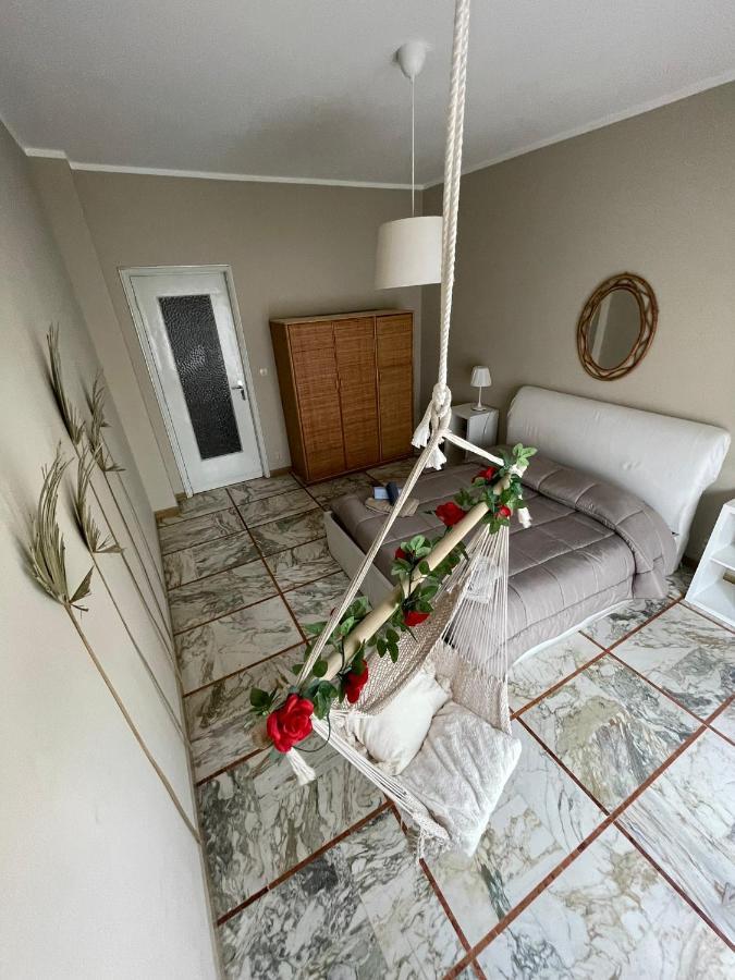 Amaca In Un Meraviglioso Appartamento A Torino Bagian luar foto