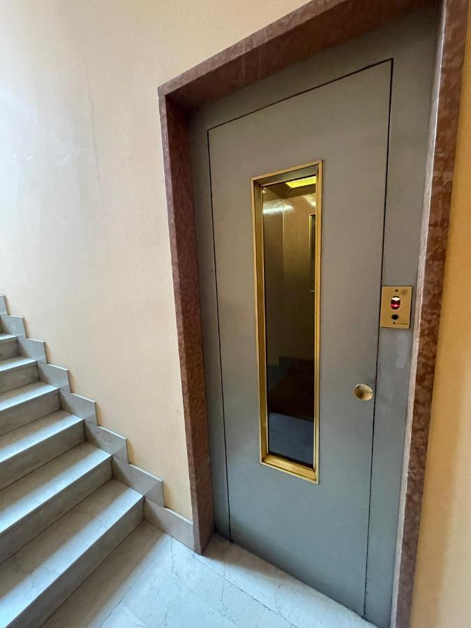 Amaca In Un Meraviglioso Appartamento A Torino Bagian luar foto