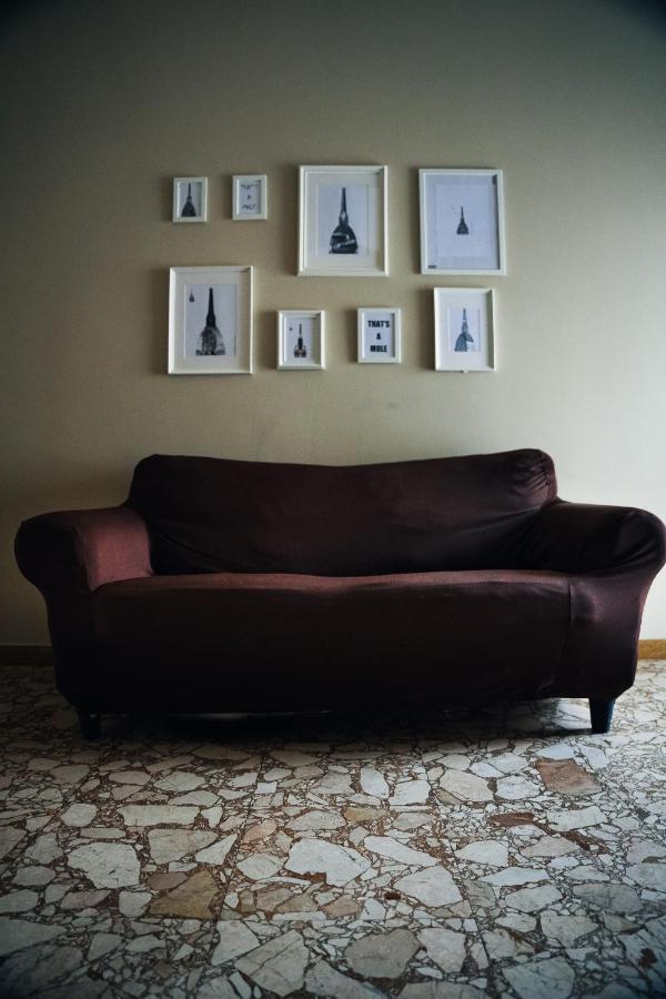 Amaca In Un Meraviglioso Appartamento A Torino Bagian luar foto